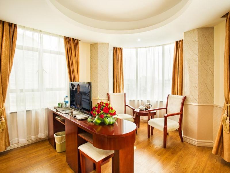 Greentree Inn Guangdong Jieyang Municipal Government Express Hotel Exterior photo